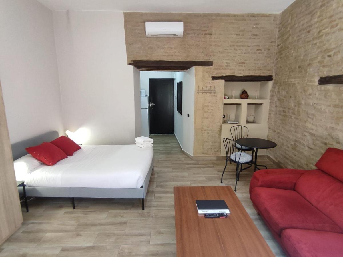 Almona Junto Al Rio - Kainga Homes Севилья Экстерьер фото